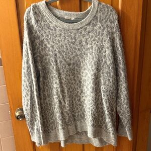 GAP Gray Animal Print Crew Neck Sweater